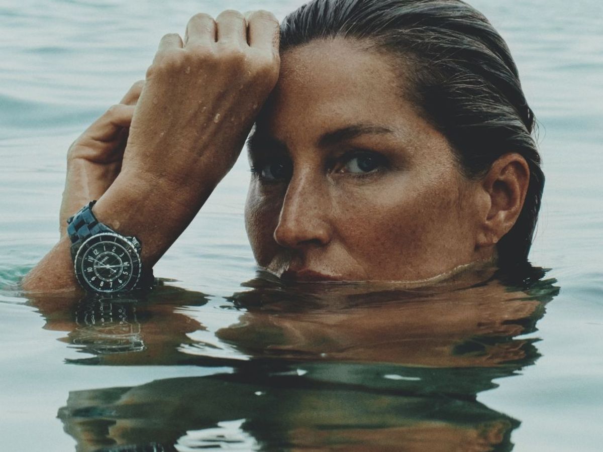 chanel-j12-featured.jpeg?tr=w-