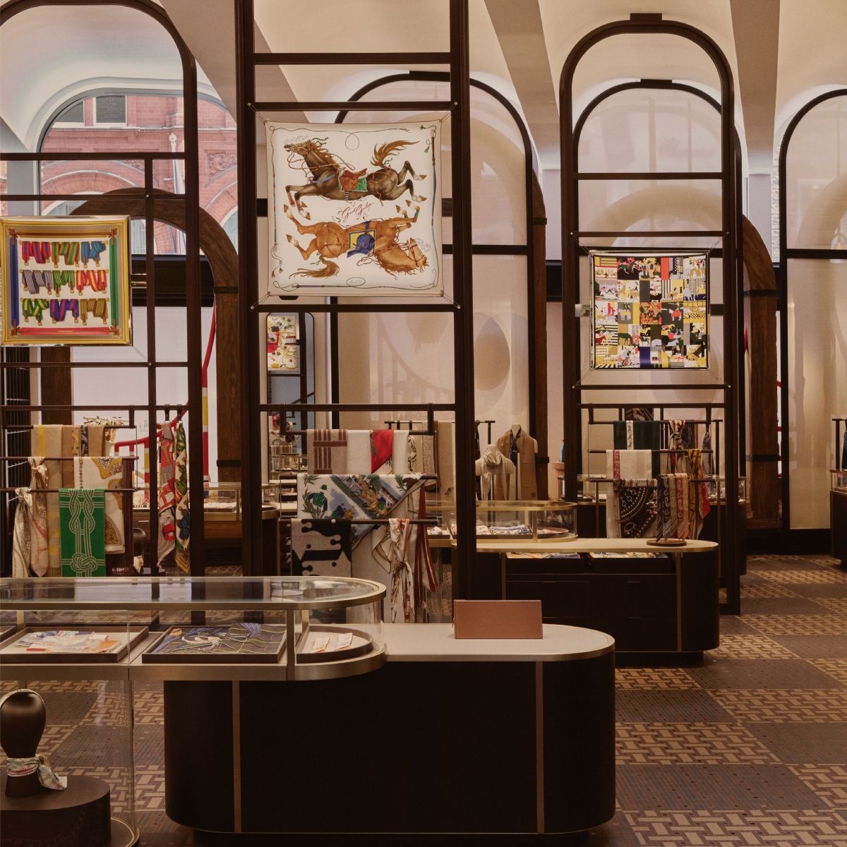 Hermès initiates a new store on London's Bond Street