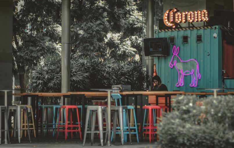 Malaysians dine out COVID-19