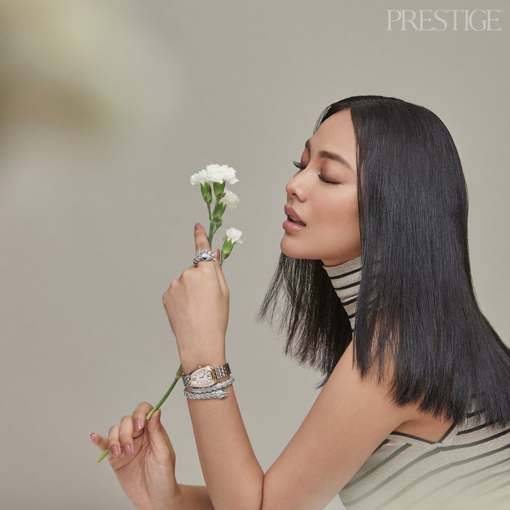 Ogil eshakda sikilib ketyapti Xotin almashish porno film