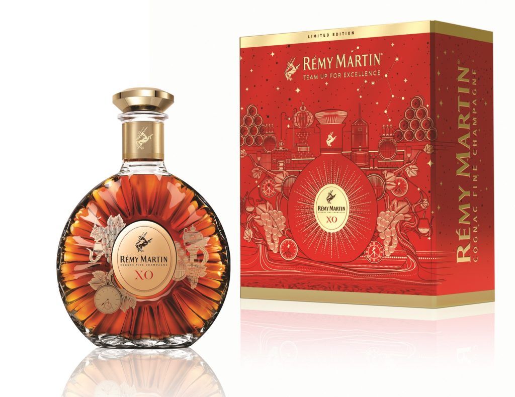 3点セットSALUTE REMY MARTIN MARYQEEN 3点セットSALUTE REMY MARTIN MARYQEEN Get into the spirit of