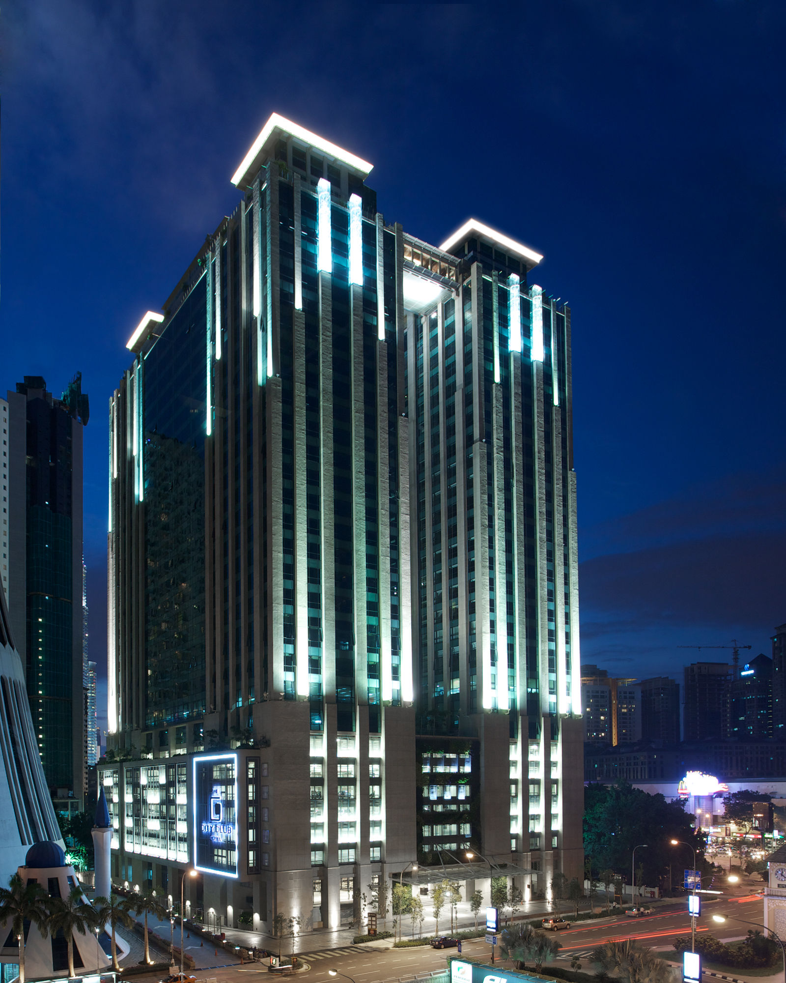 hotels that have closed down in Malaysia