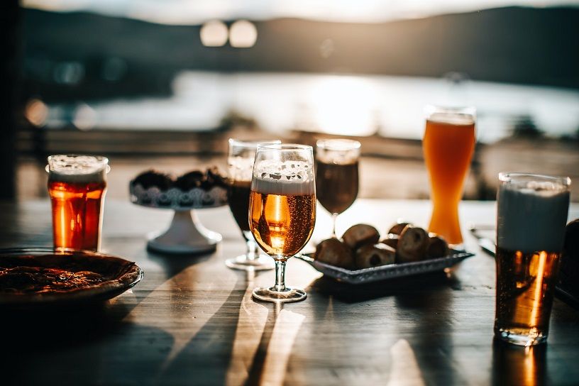 Does Drinking Alcohol Make You Gain Weight? Here's What Experts Say
