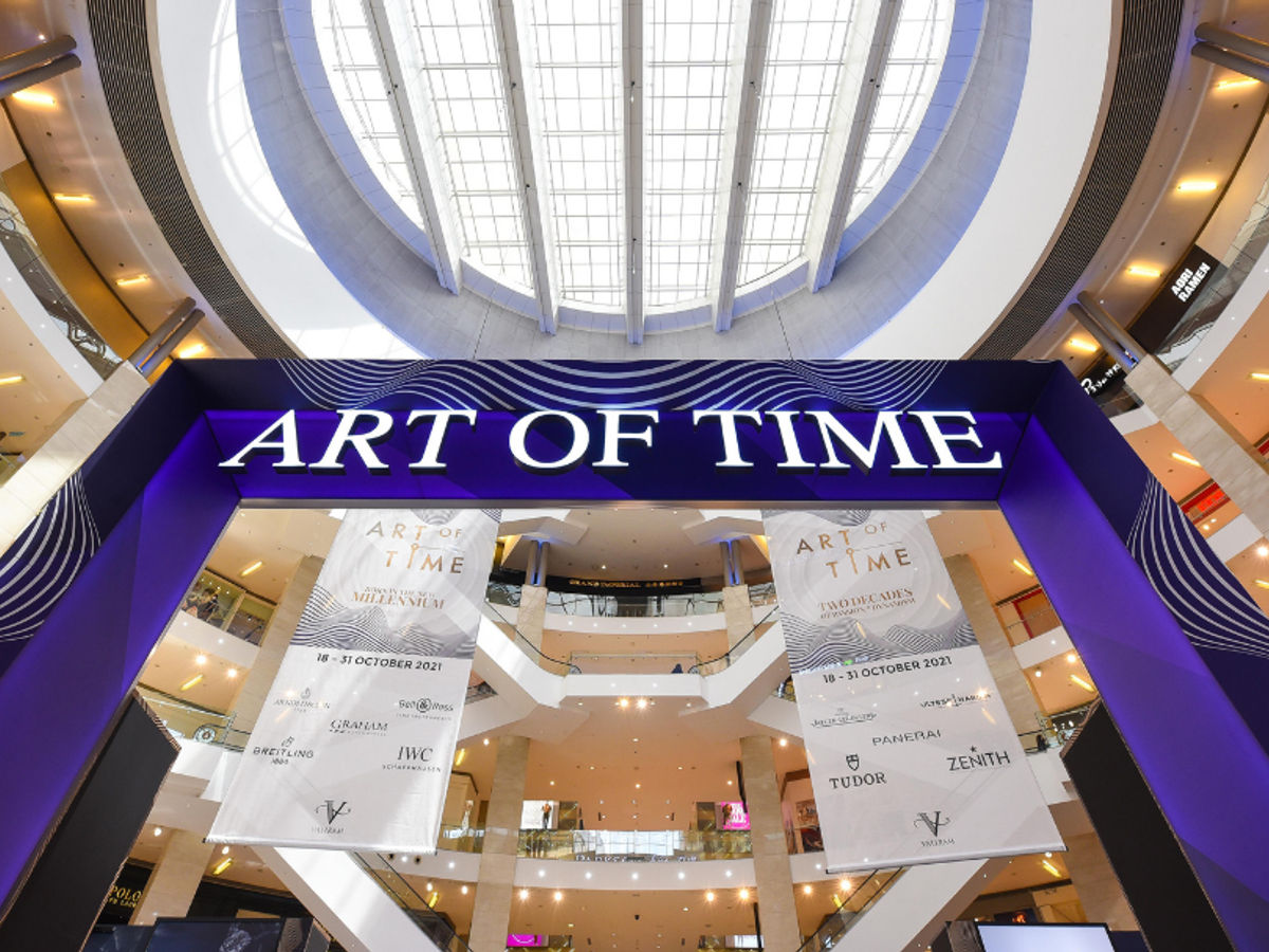 Swiss Watch celebrates 20 years of success with the return of Art