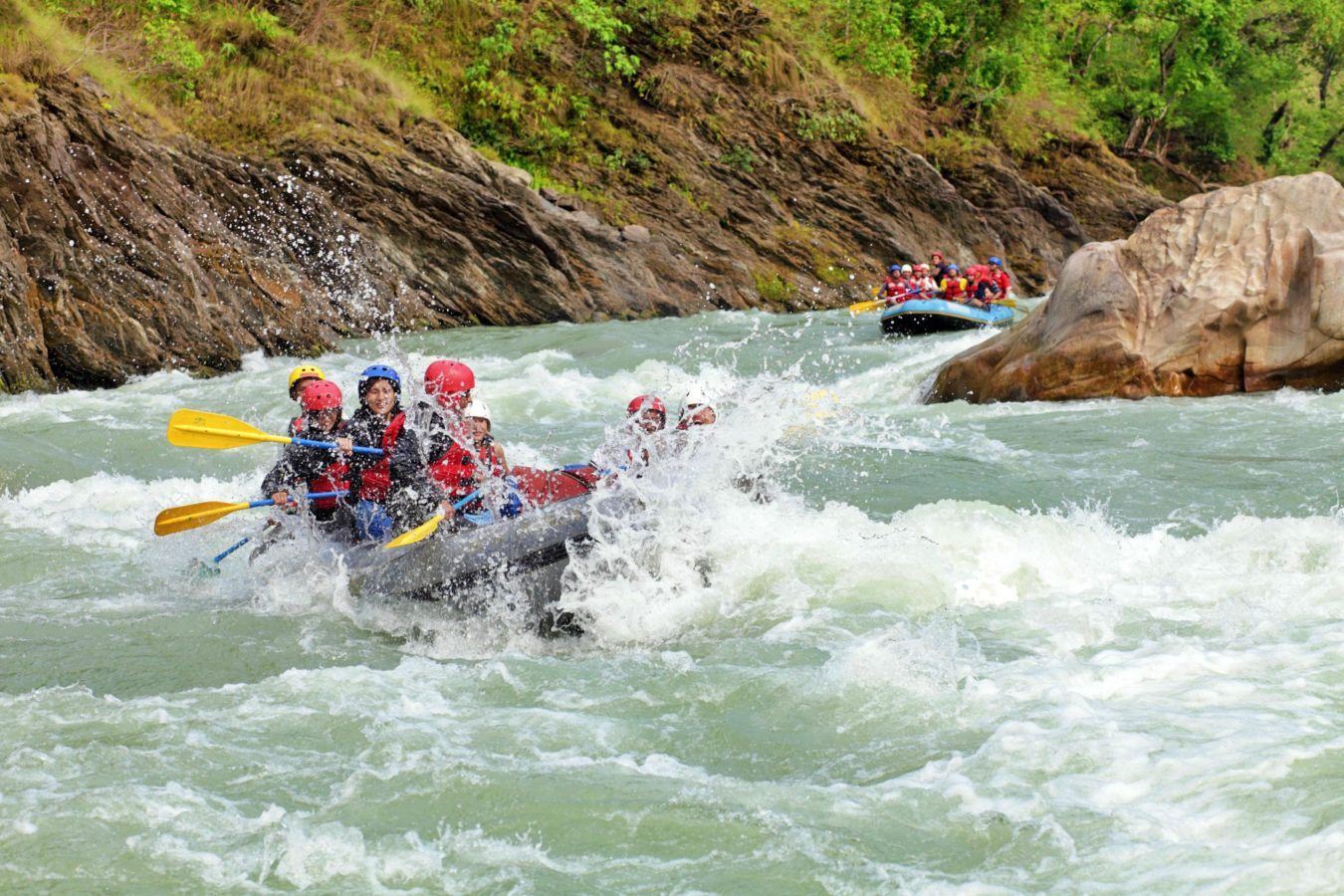 Here are 7 of the best places for white water rafting in Malaysia