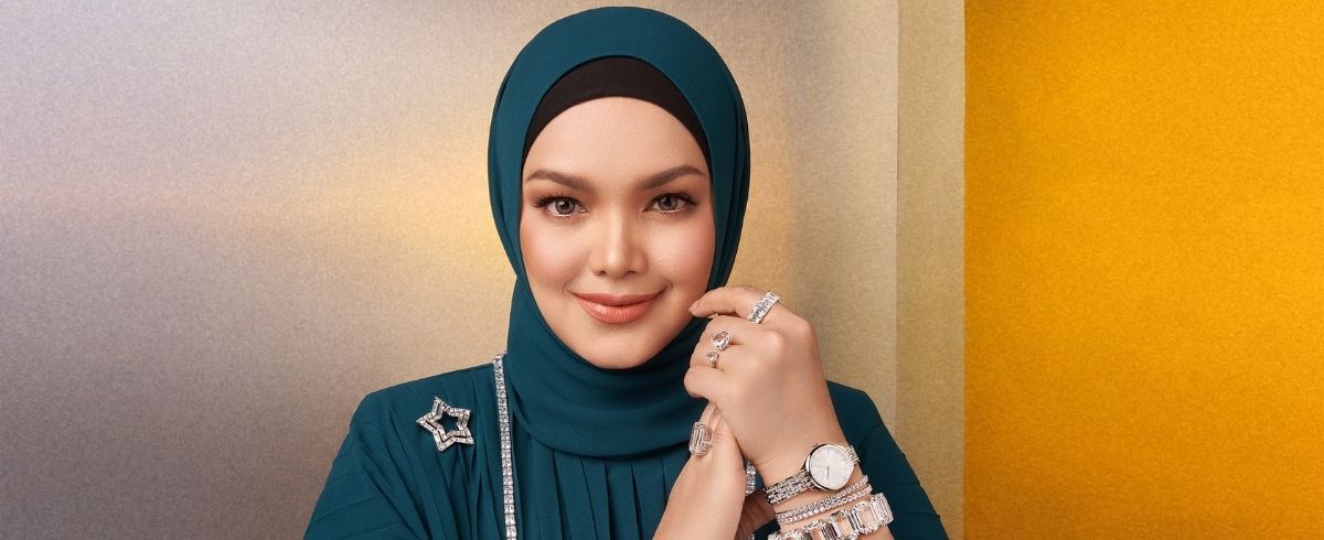 Dato’ Sri Siti Nurhaliza is the face of Swarovski’s glamorous Raya collection