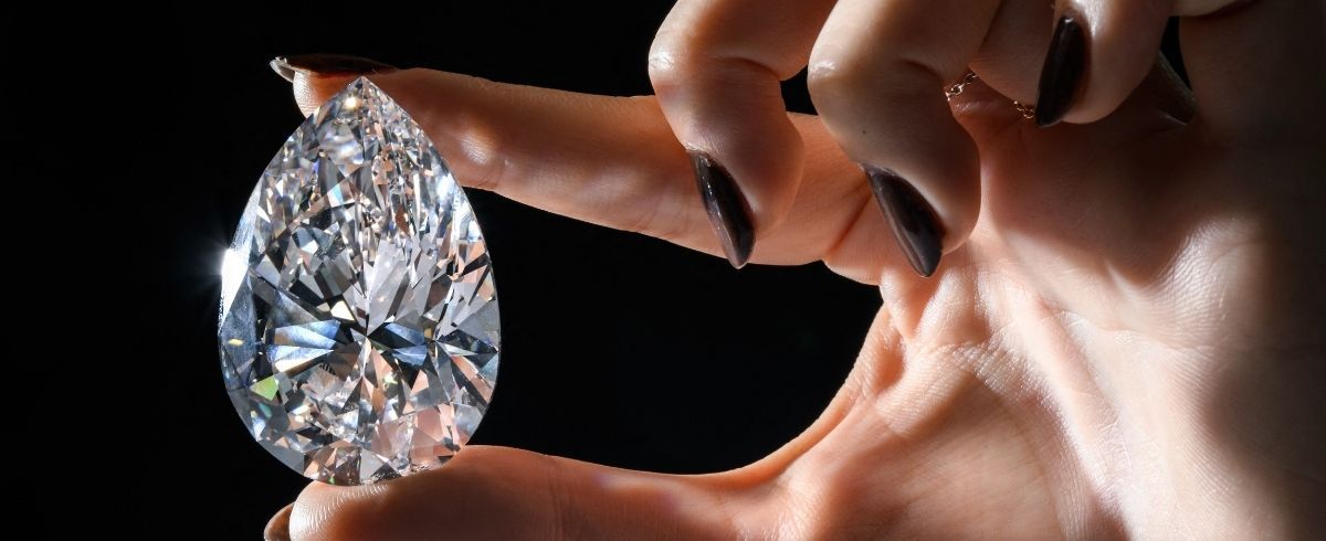 The biggest white diamond ever auctioned fetches USD 18.8 million in Geneva