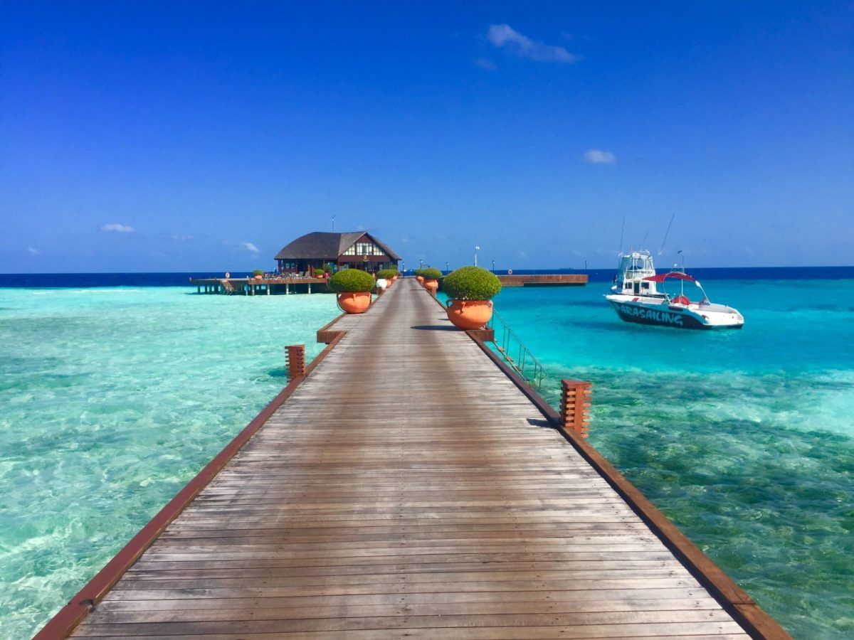 Everything you should know before booking a flight ticket to the Maldives
