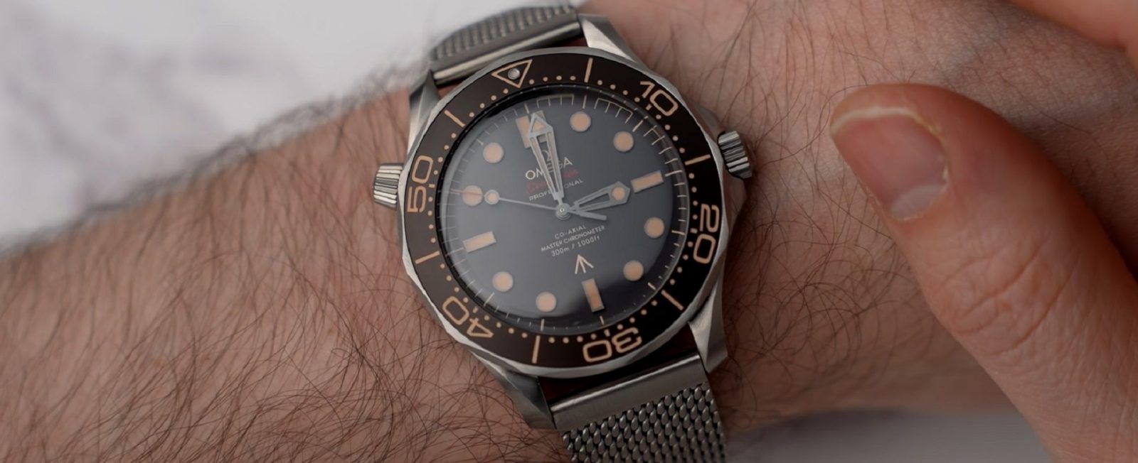 Watch YouTubers elevate the art of selling luxury timepieces