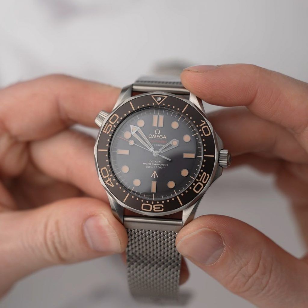 Watch YouTubers elevate the art of selling luxury timepieces