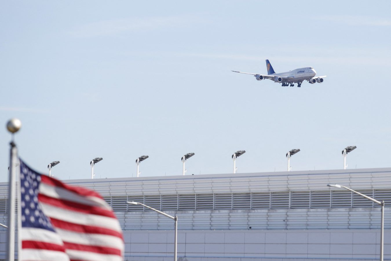 USA removes mandatory Covid testing for international travellers