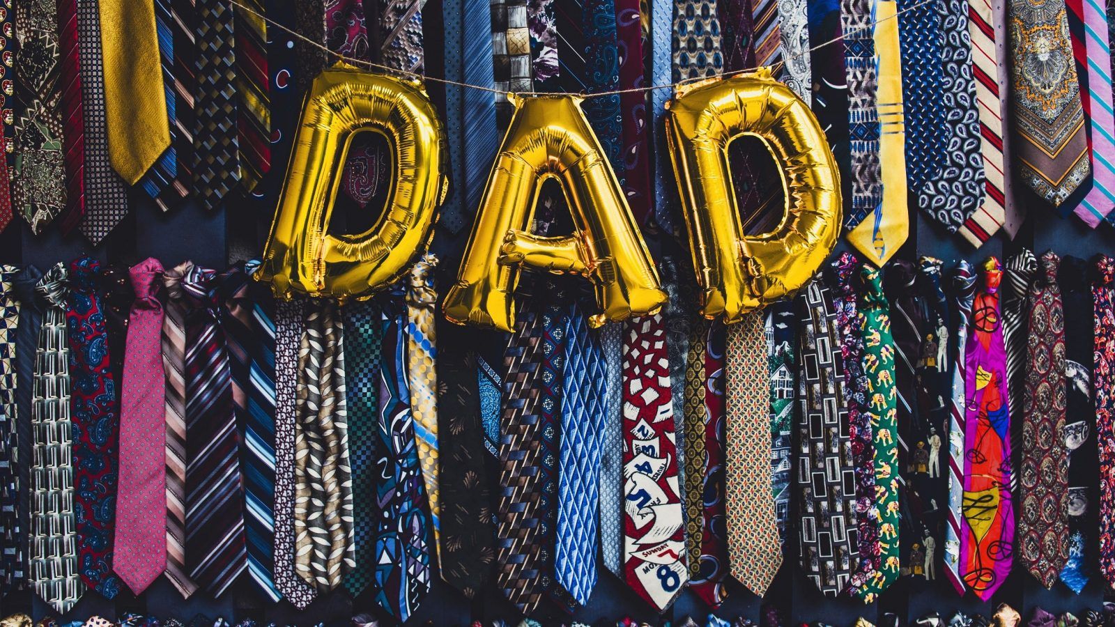The best ways to celebrate Father’s Day with your dad at home