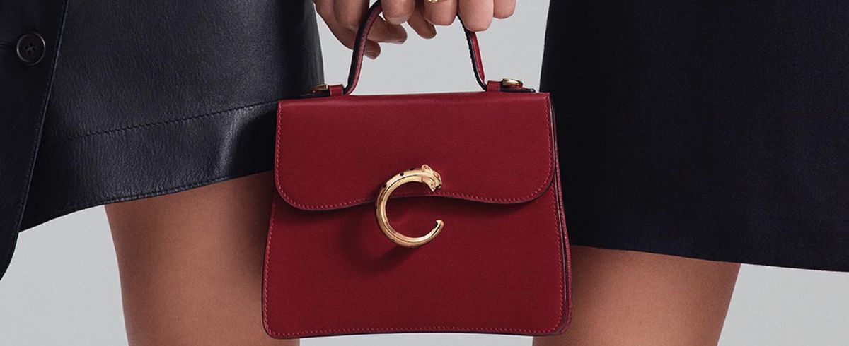 Small chain bag, C de Cartier
