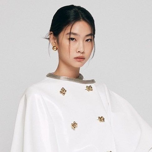 Korean celebrities who became ambassadors of luxury labels