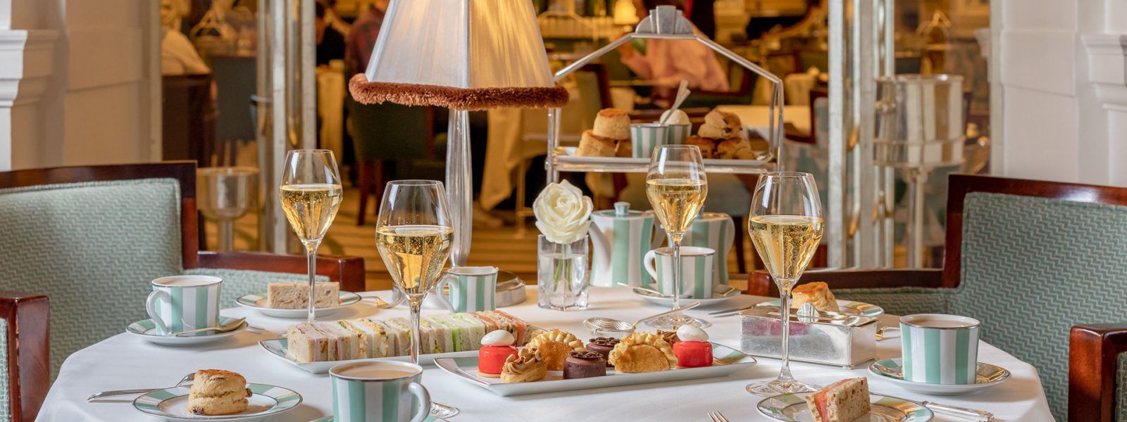 Here’s a complete guide to afternoon tea etiquette