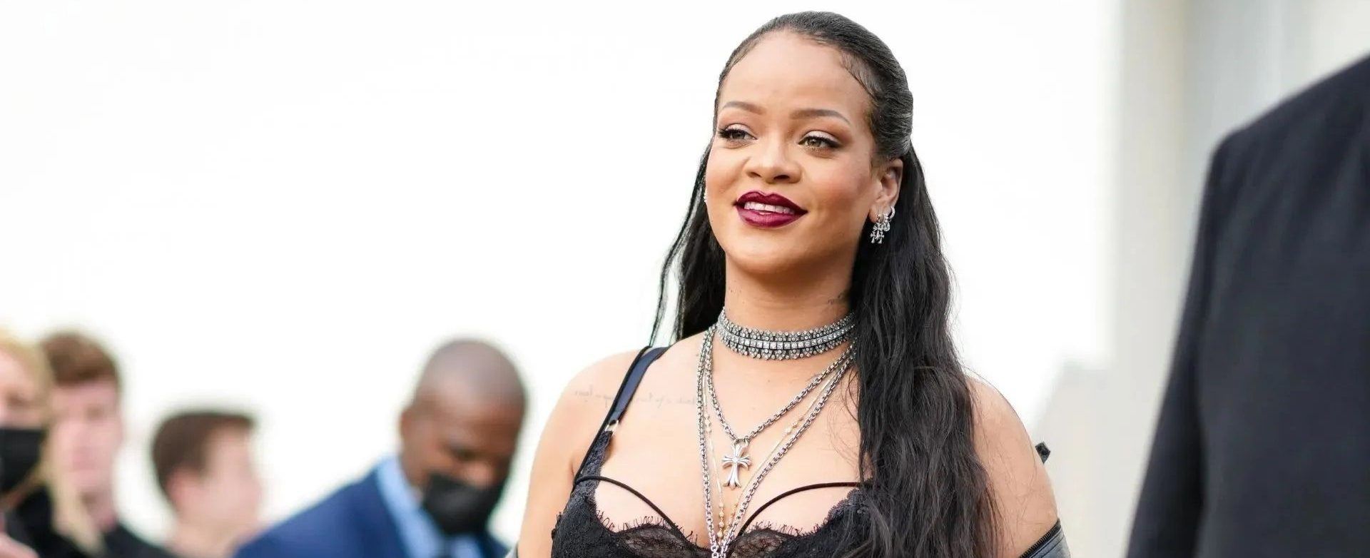 Rihanna to Headline Super Bowl Halftime Show - News18