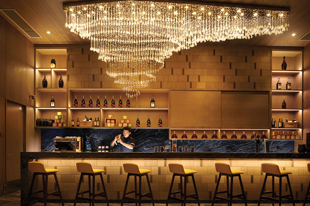 DoubleTree by Hilton Shah Alam iCity offers business and leisure