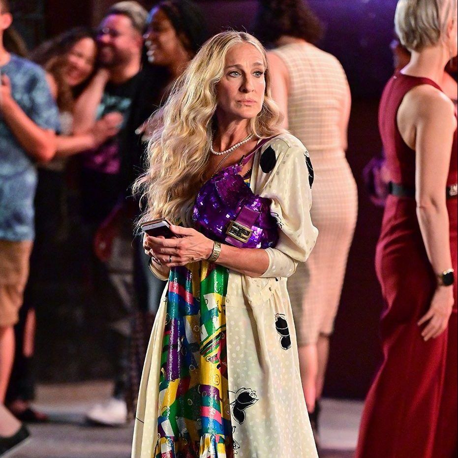Channel your inner Carrie Bradshaw with these stunning baguette bags