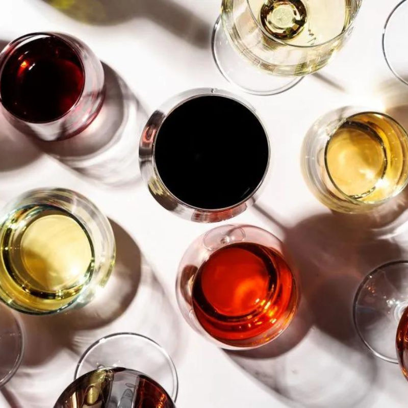 How to drink like a true Royal