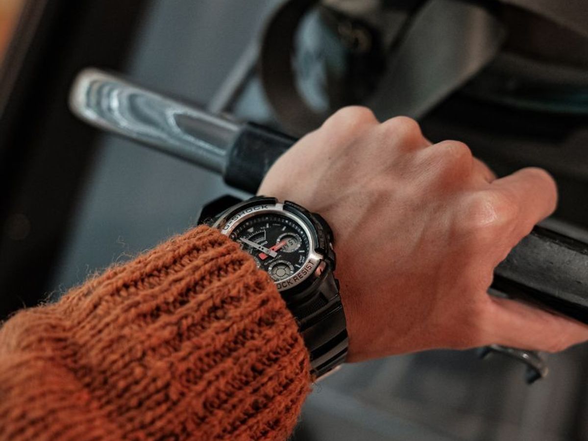 Versatile best sale luxury watch