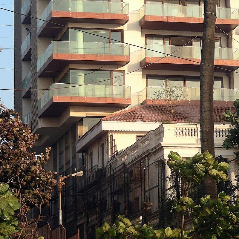 Mannat: Take a look inside Shah Rukh Khan’s palatial mansion