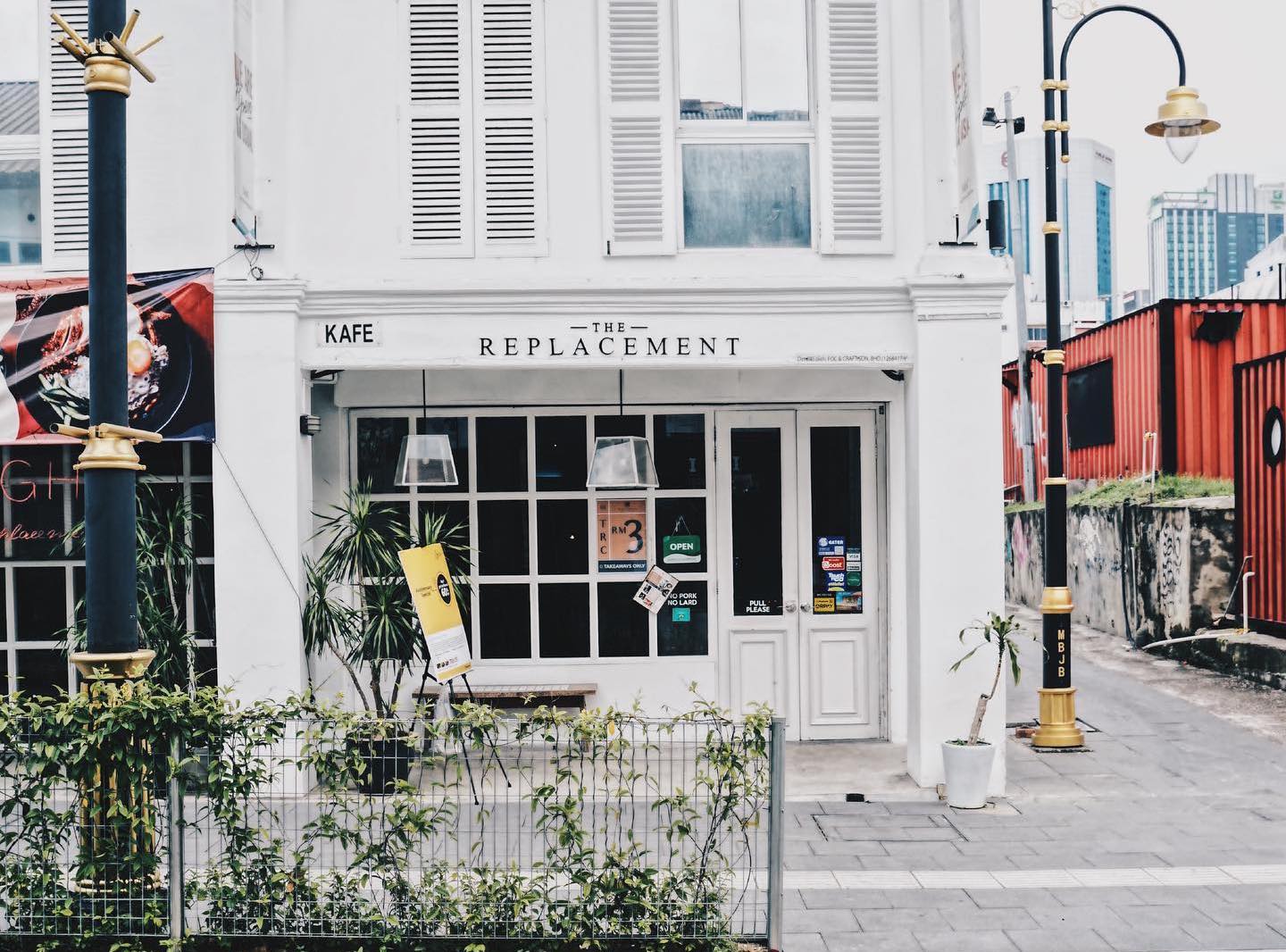 The best bars in Johor Bahru to visit Cocktails, gin concoctions and more