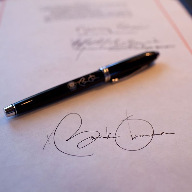 What determines the value of an autograph
