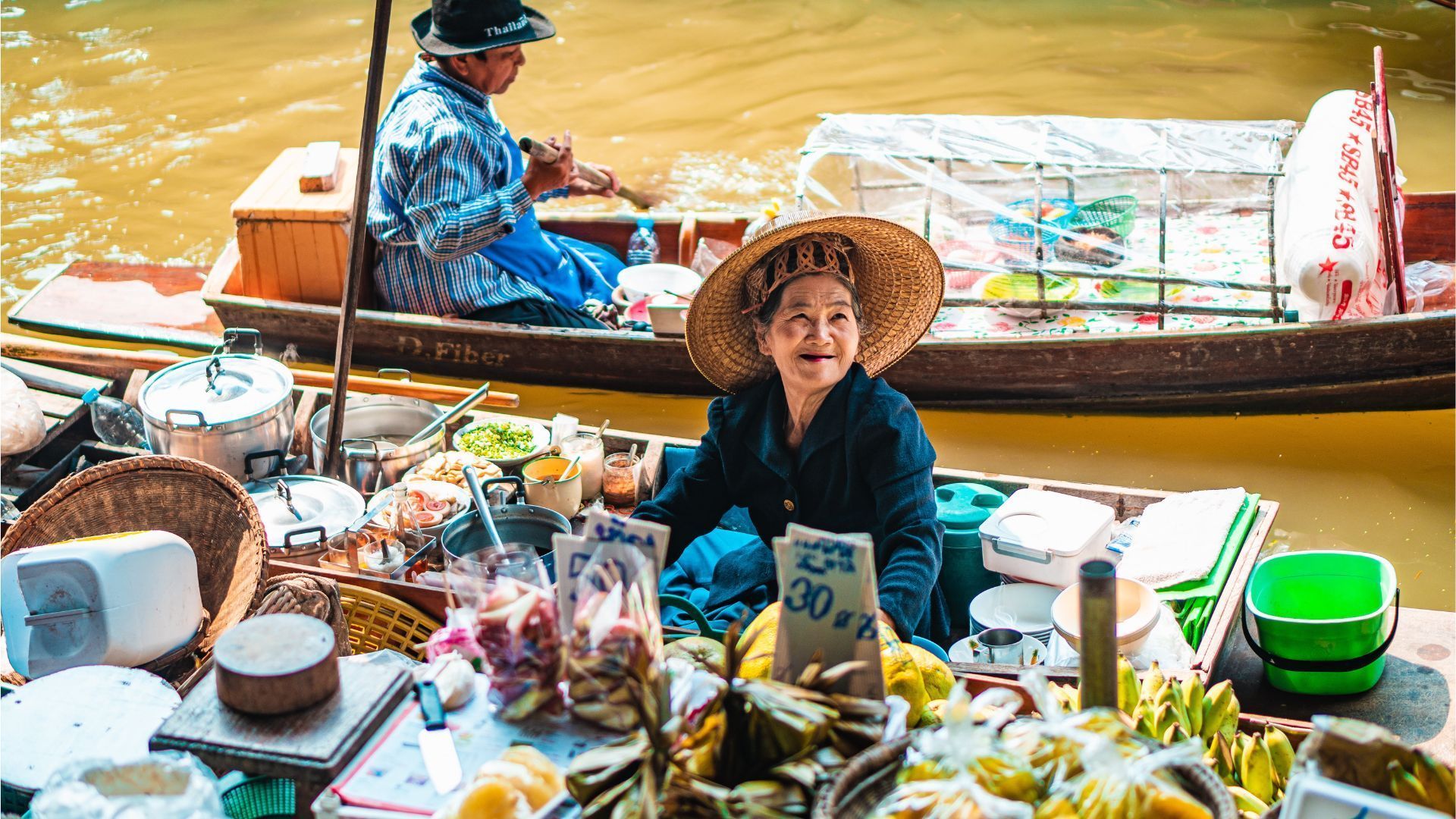 Floating market