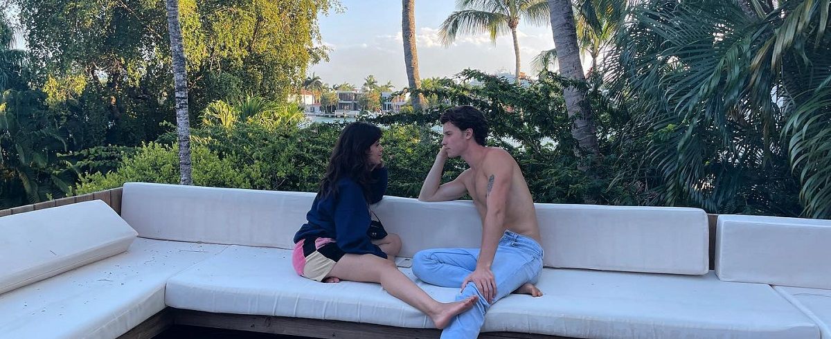 Shawn Mendes & Camila Cabello's Relationship Timeline: They Reunited?