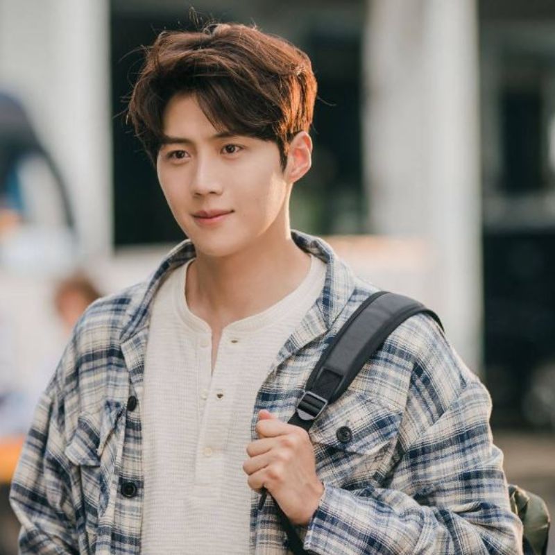 Popular Korean shows starring versatile actor Kim Seon-ho for your next binge