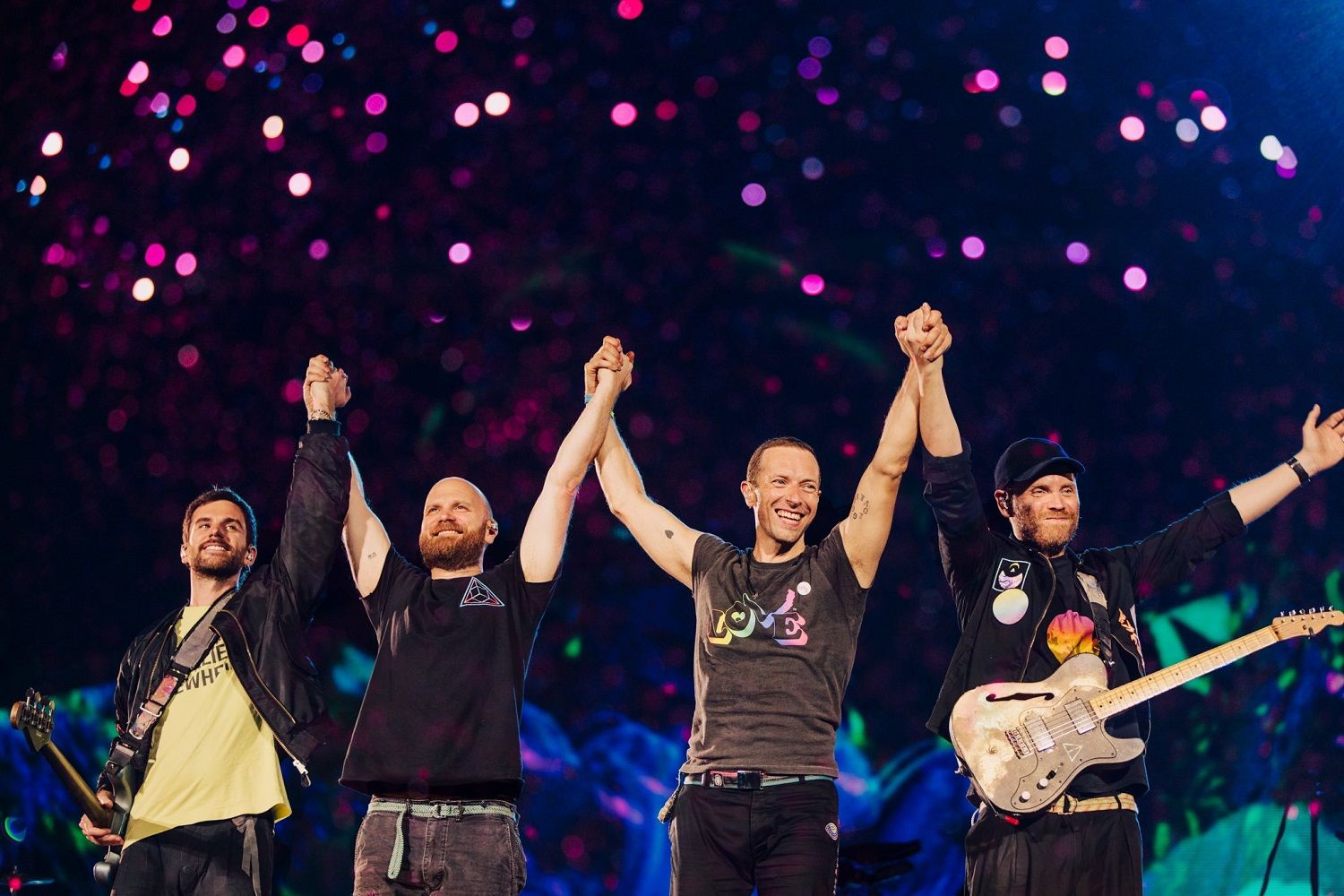 How Rich Is Chris Martin Compared To His Coldplay Bandmates?