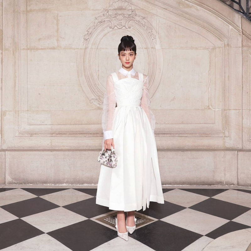BLACKPINK's Jisoo takes Paris by storm at Dior's SS24 fashion