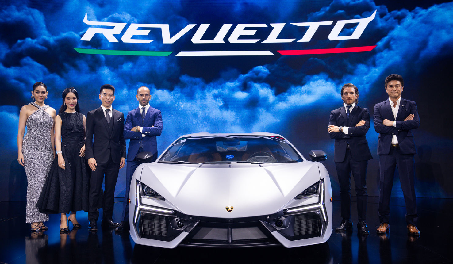 Lamborghini Revuelto: the first super sports V12 hybrid HPEV - EV Design &  Manufacturing