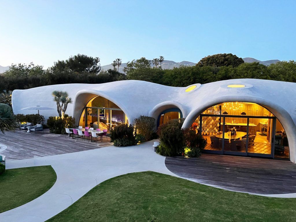 The Binishell: Robert Downey Jr's sustainable and eco-friendly home