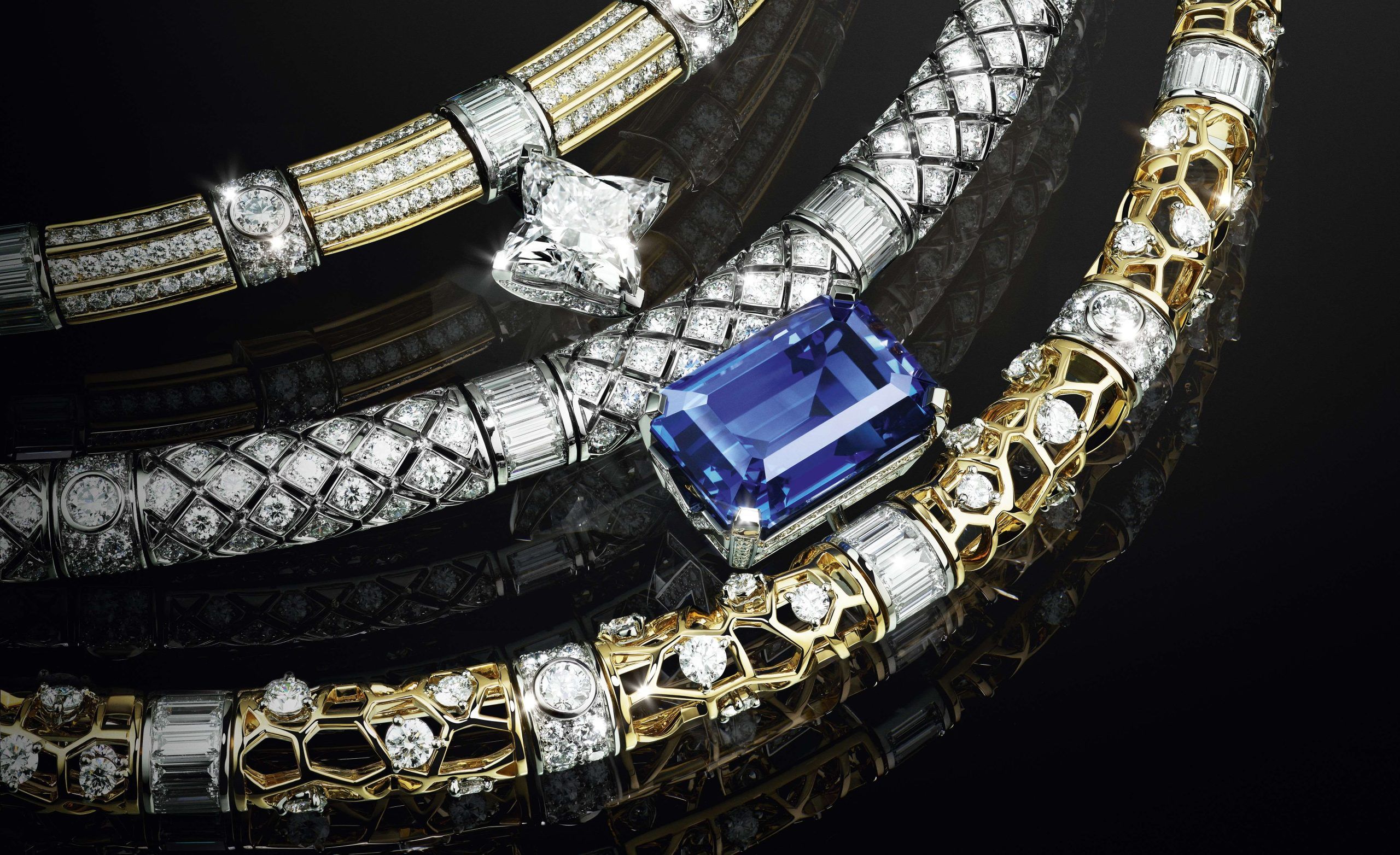 Stellar Times by Louis Vuitton Brings Jewellery to New Heights