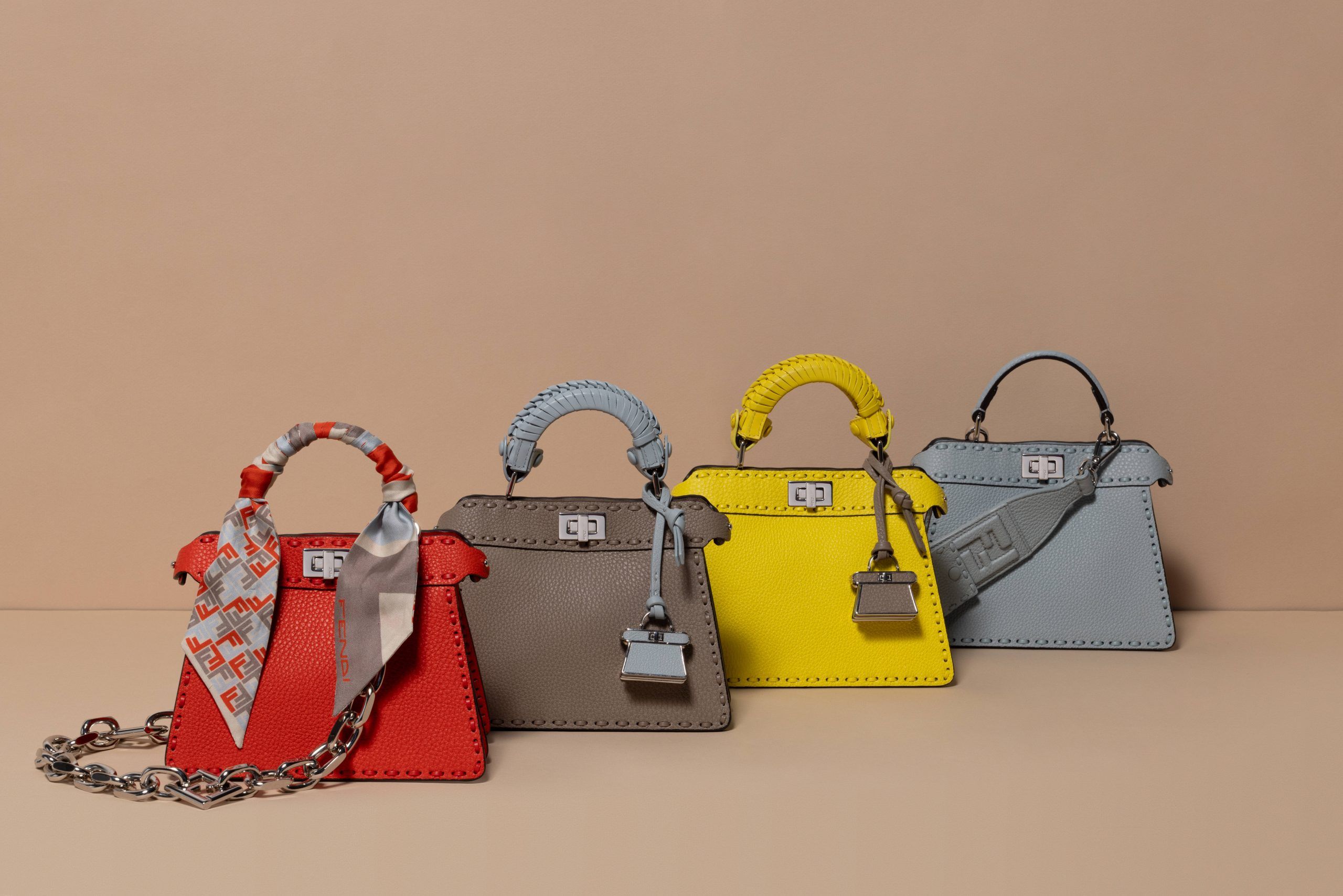 アクセサリーその他 Fendi Outdoor accessories Hair Accessories | Women | Fendi