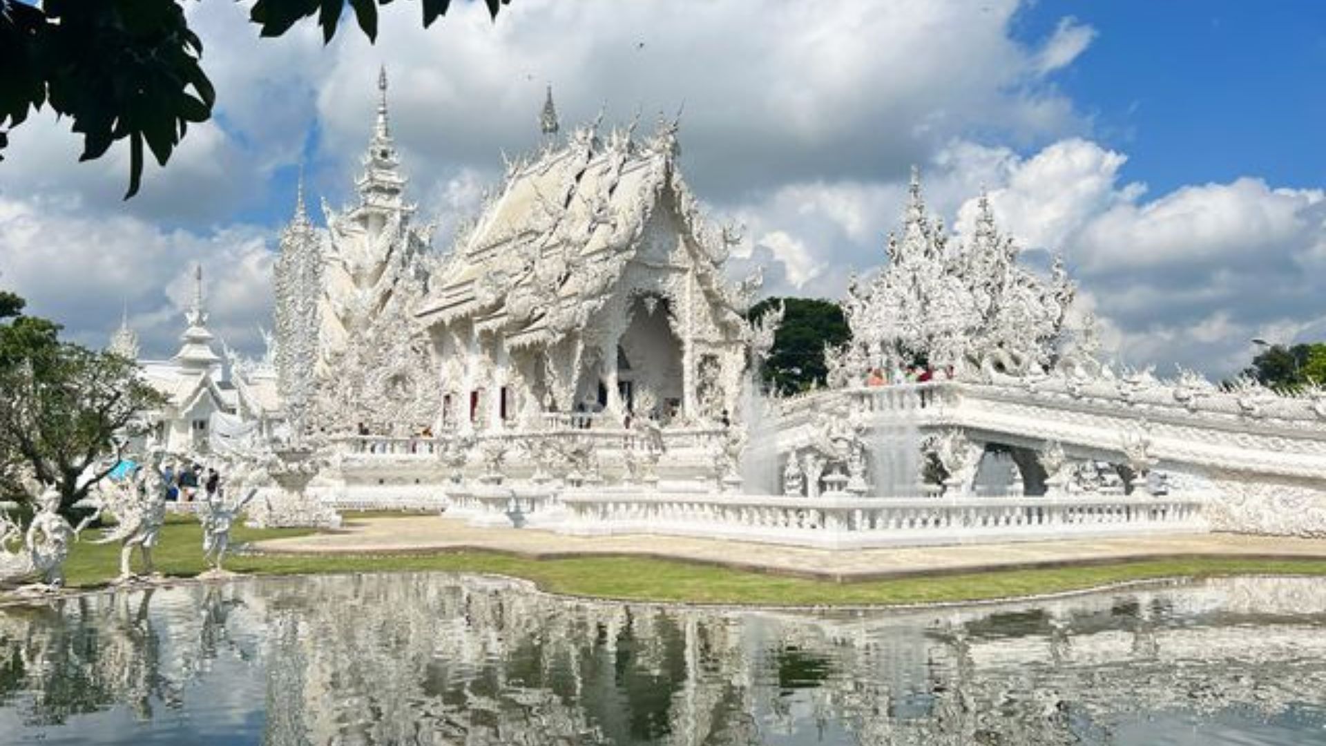 The white temple in Chiang Rai