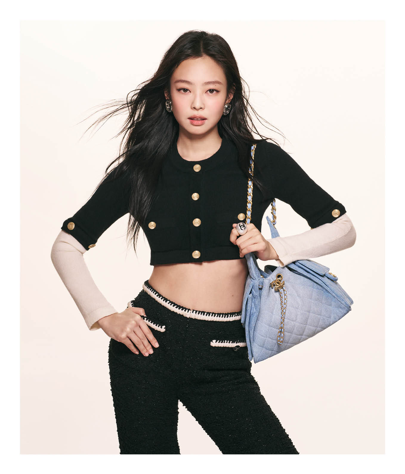 新品 CHANEL 25SS シャネル リボンボウバレッタ セット Jennie 新品 CHANEL 25SS シャネル リボンボウバレッタ セット Jennie