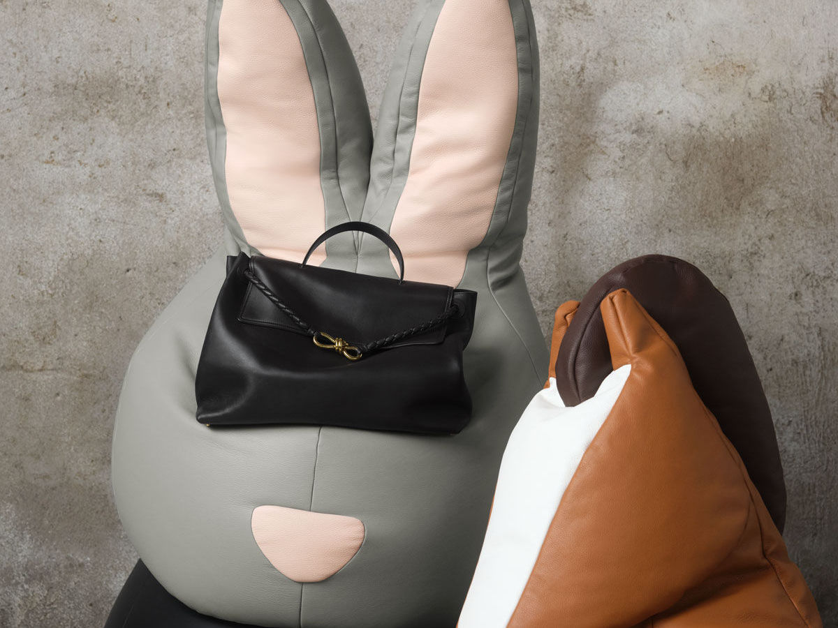 Bottega Veneta 上品 Ciao Ciao ミディアム ハンドルバッグ Say Hello to the Bottega Veneta Ciao Ciao Bag - PurseBlog