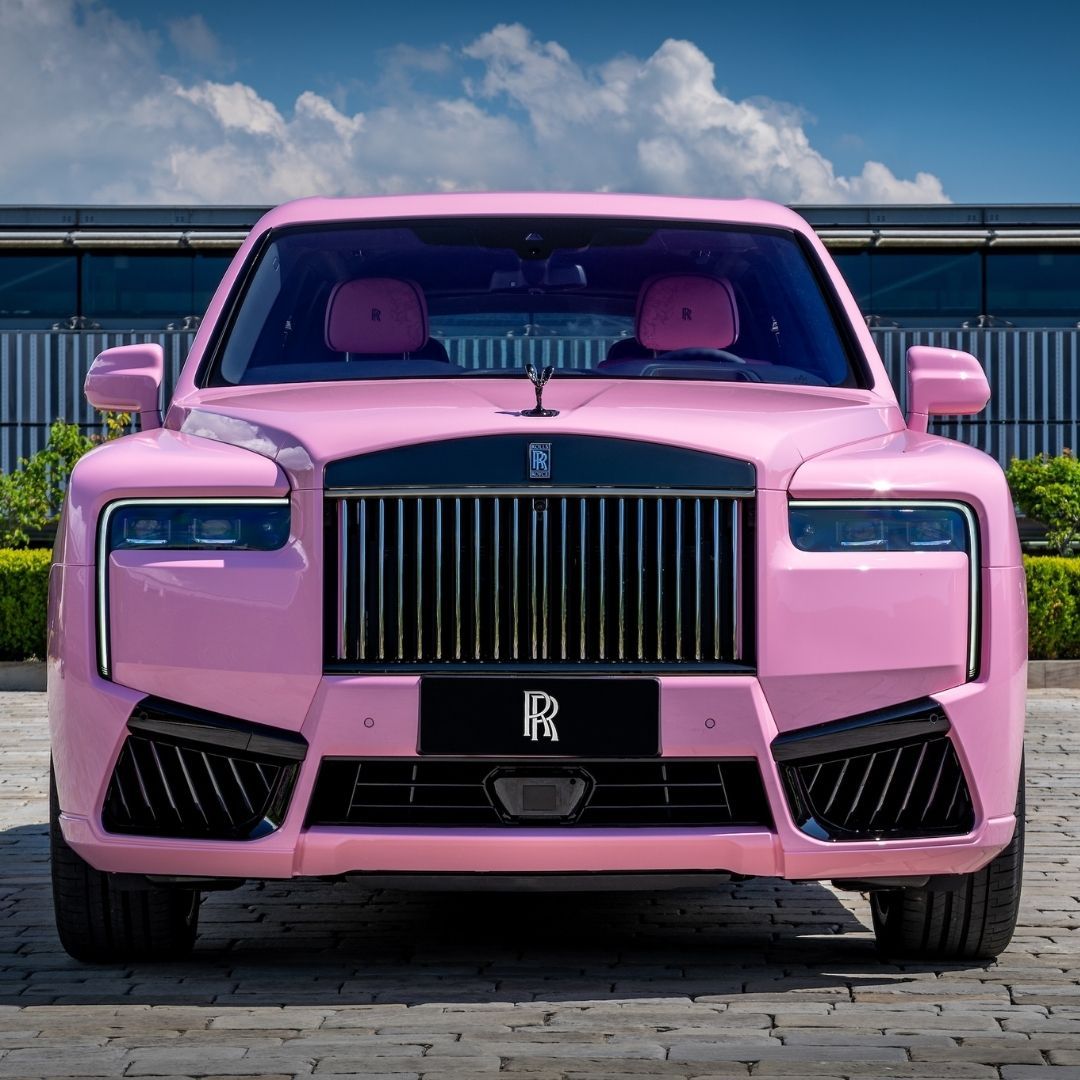 Ancient Dunhuang mural art inspires Rolls-Royce cars