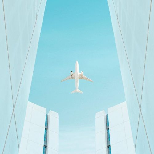 Travellers are getting catfished by viral AI travel images