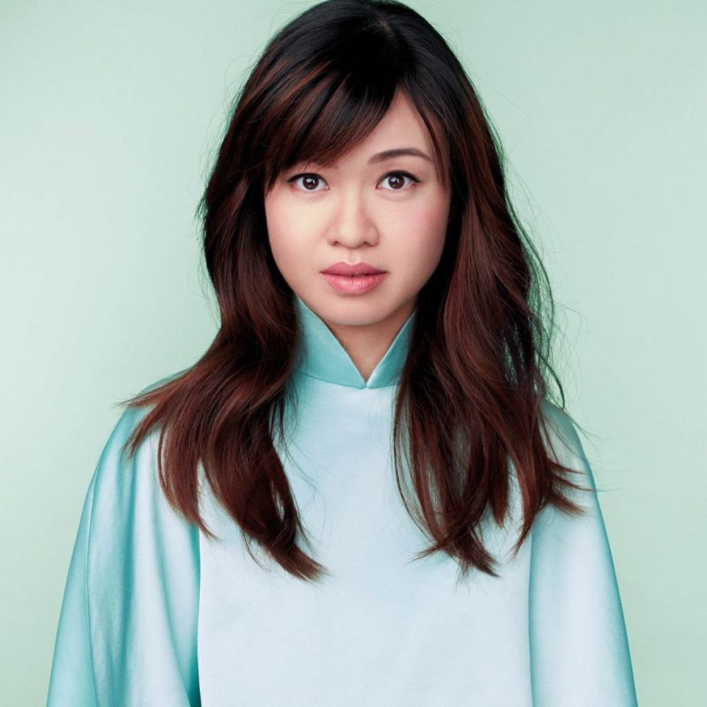 tin-pei-ling-1067x1067-1-900x900.jpg