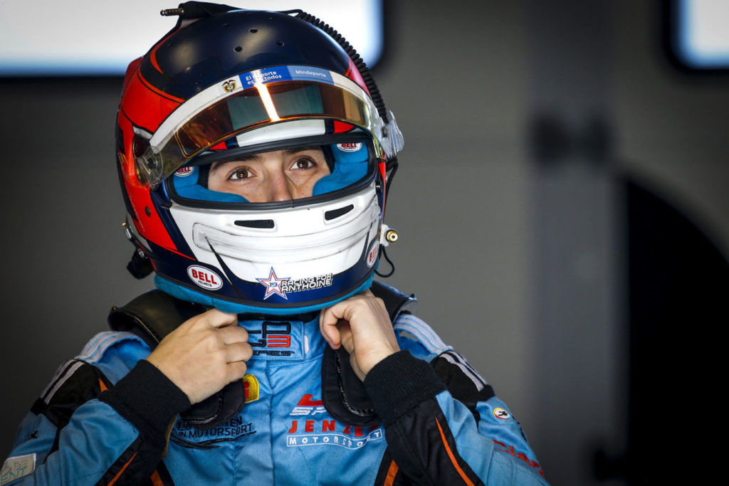 Richard Mille puts women behind the wheel in a virtual race