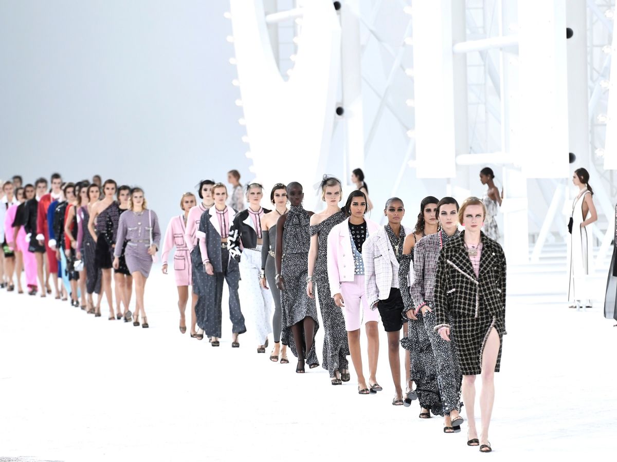 Louis Vuitton, Miu Miu Close Paris Fashion Week With Inclusive Statements –  The Hollywood Reporter