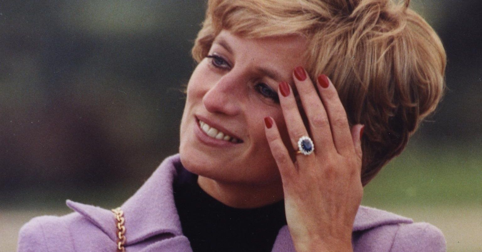 The story behind Princess Diana’s iconic engagement ring, as seen on The Crown