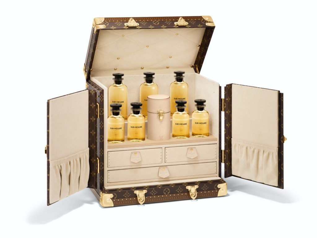 Louis Vuitton Fragrances on Trunk #LouisVuitton #LV #Fragrances #Fragrance  #Parfume #Trunk