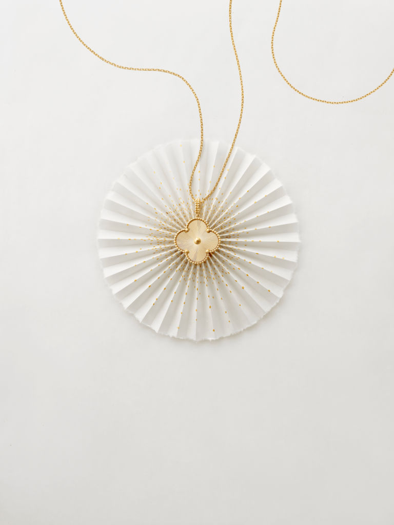 Younghee Suh Transforms Alhambra Jewellery Into Art