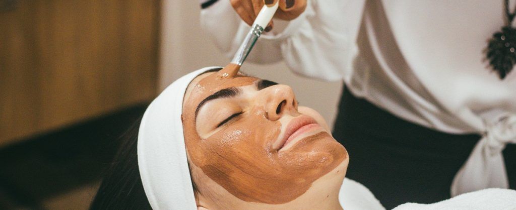 These are the top celebrity facialists to know about