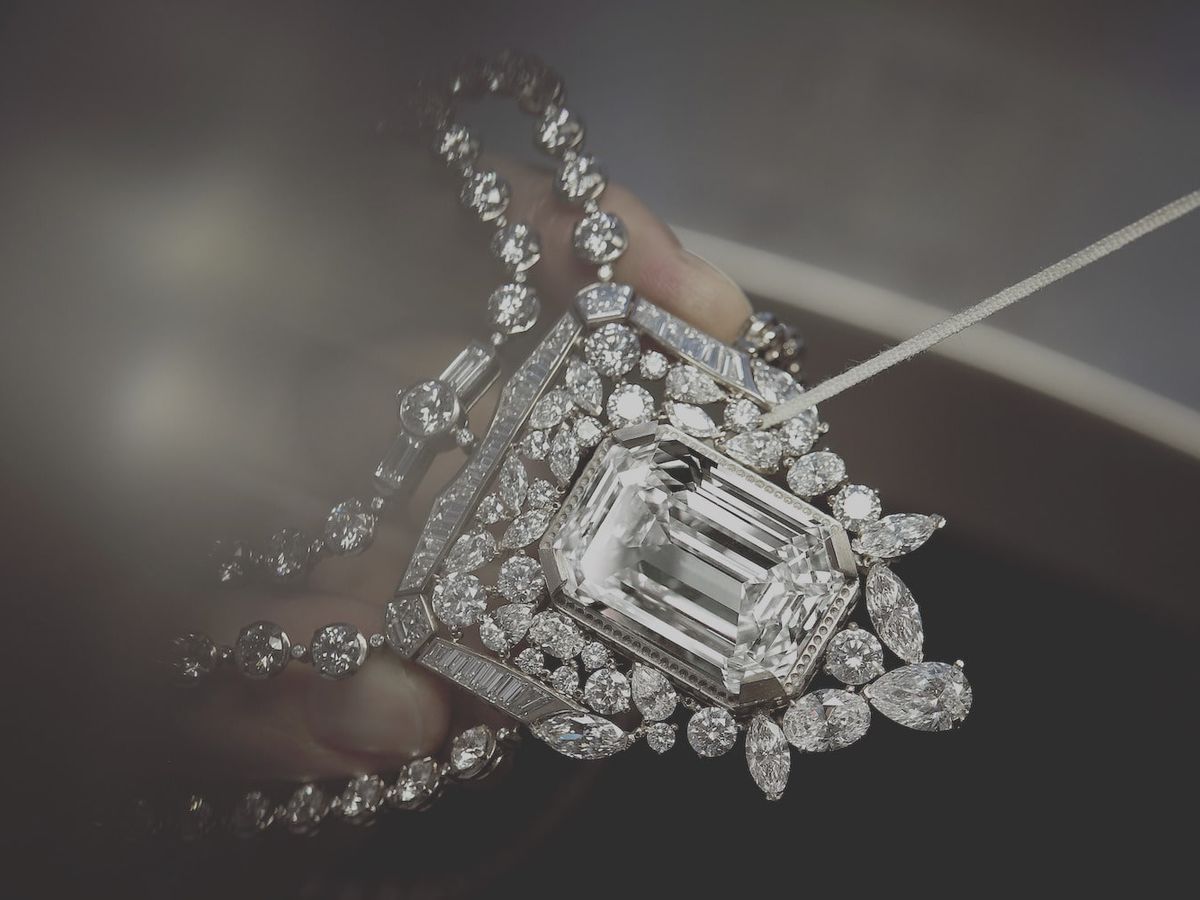 CHANEL No5 Eternal Diamond Jewelry