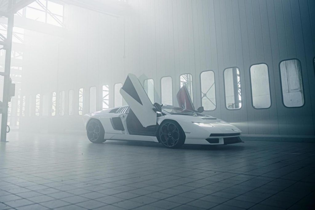 The ’70s Lamborghini poster car is back as a hybrid